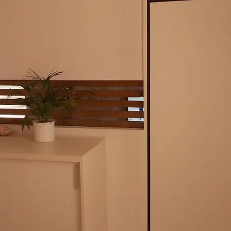 Apartment Palace Apartment *